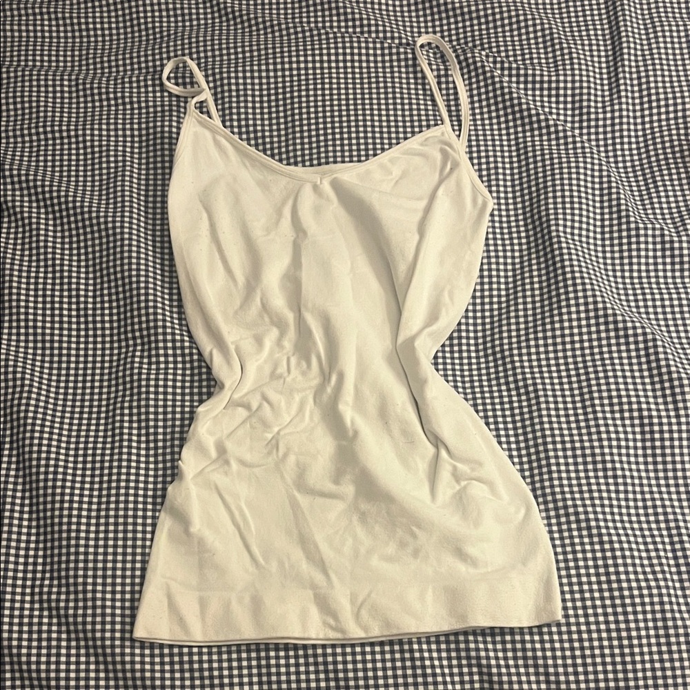 Women’s white minimalist tanktop
